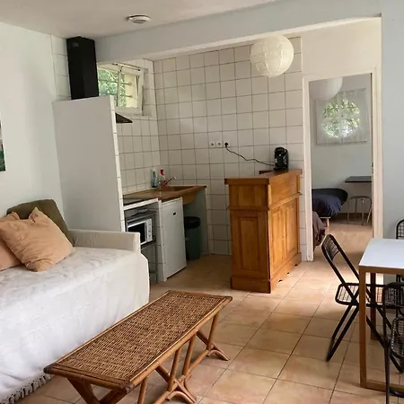 Dom wakacyjny Charmante Maison Auffargis